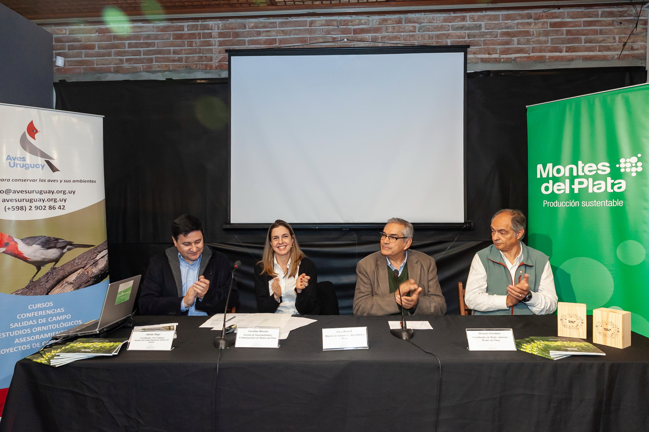 Acuerdo para la conservación de la biodiversidad de los pastizales naturales en producción forestal de Montes del Plata