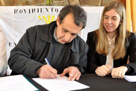 Pequeños productores de Durazno ingresan ganado bovino y ovino a predios forestados de Montes del Plata con el fin de ampliar su área de producción.   