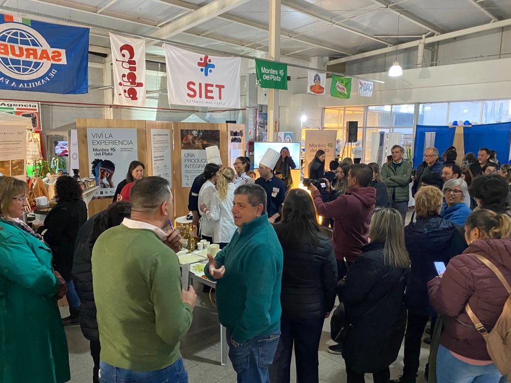 Montes del Plata participó del Encuentro Nacional e Internacional de Gastronomía “Cocinarte”