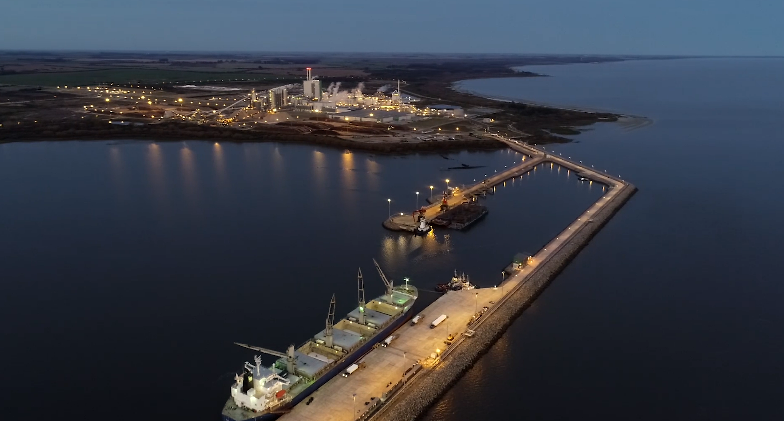 Montes del Plata fue reconocida como mayor exportadora de bienes en zonas francas del país